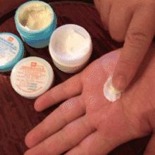 新华医院皮肤科蓝白药膏价格,新华医院皮肤科周六没有的吗