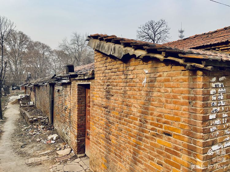 新安老家怀旧行，洛玻砂岩矿成为历史，洛阳水泥厂辉煌不再