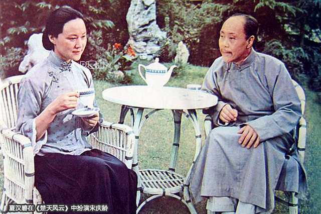 81版敌营十八年演员今昔对比,张连文主演敌营十八年完整版