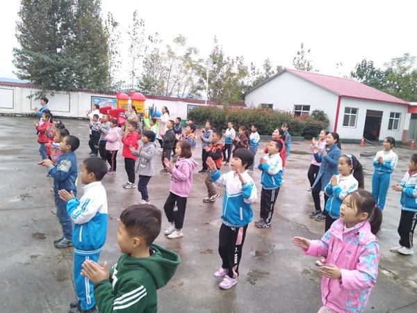 淅川县寺湾活动,寺湾镇小学阳光大课间