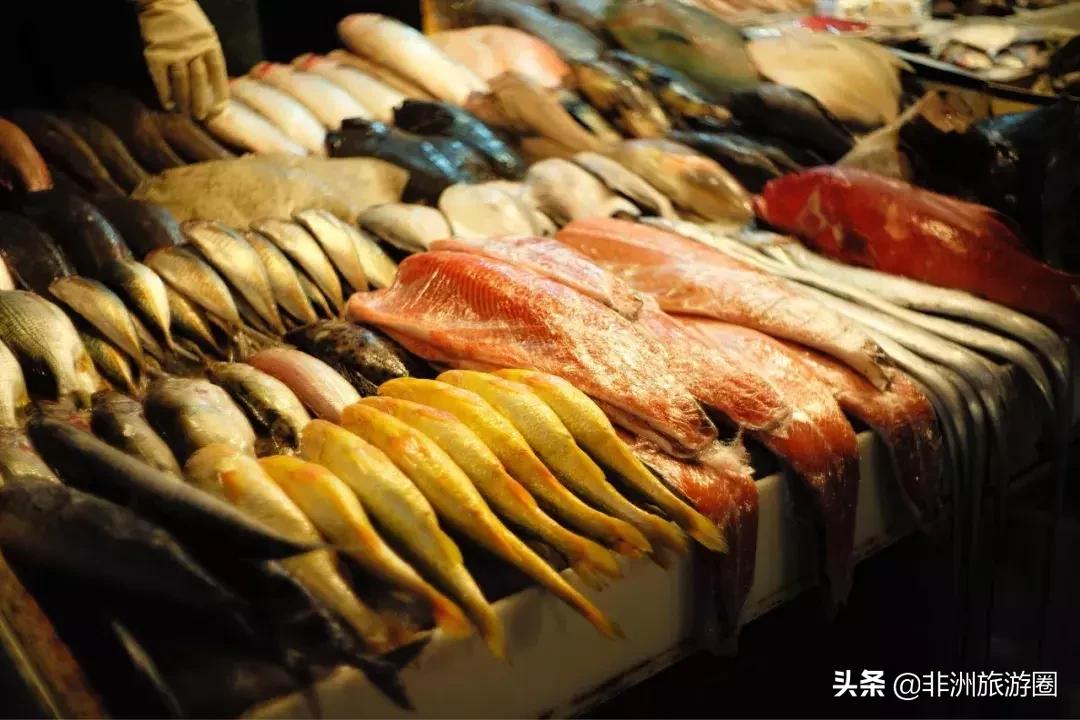 深入了解一座城市的方法，LP又帮你找到了一个