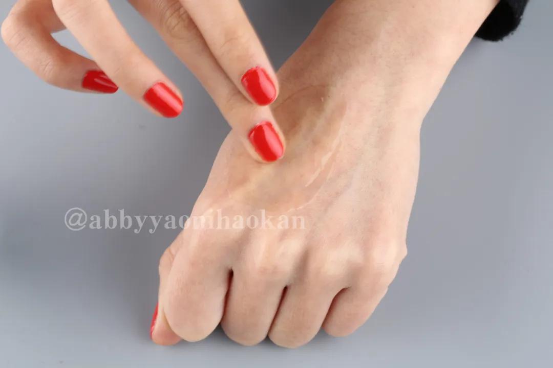 那些学化妆的女孩子后来怎么样了,学医美的女生怎么样