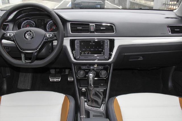 大众朗行与朗逸哪个更值得买,朗逸vs大众朗境