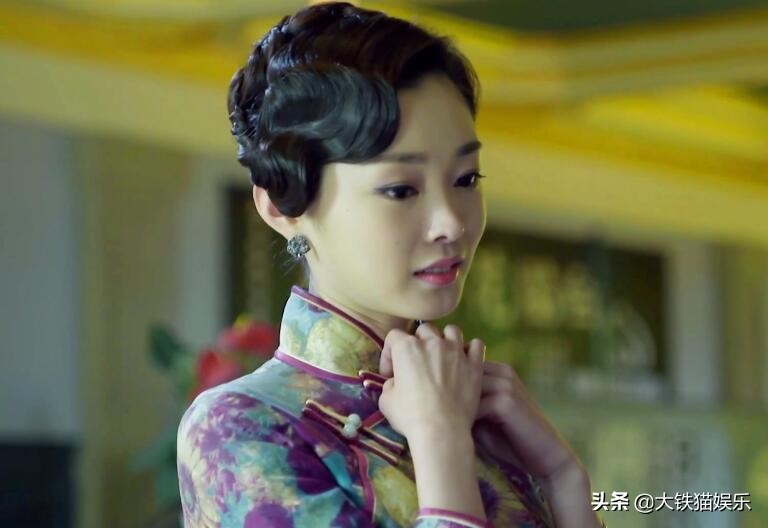 这4位女星太难了!被一位女配艳压不算啥,个个女配都吊打才尴尬