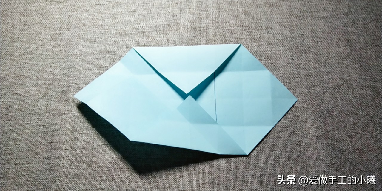 稻草鱼姐姐手工爱心收纳盒,爱心形的收纳盒带折叠盖子