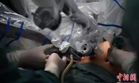 人工智能机器人觉醒对人类的威胁,人工智能机器人真的会取代人类吗