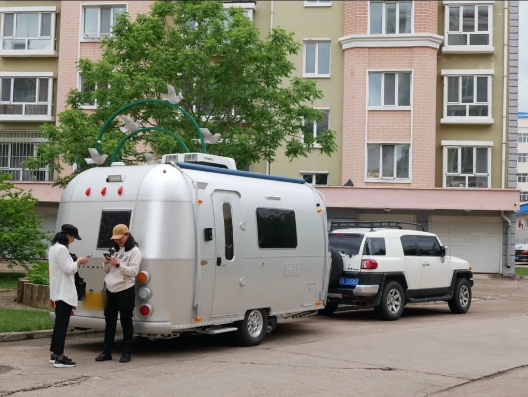 独自上路抖音,独自开车上路