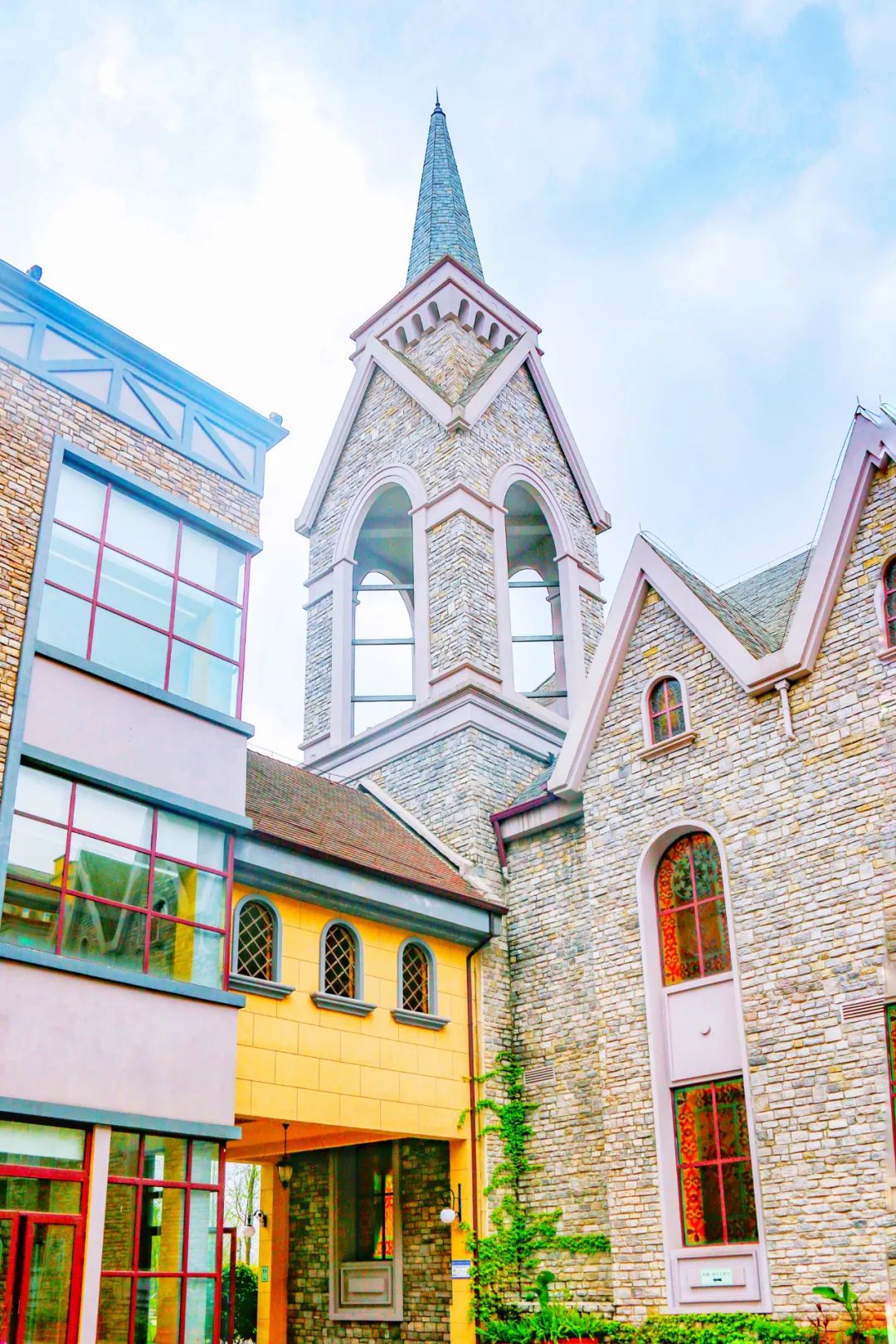 璇棷绔ヨ瘽灏忛晣,璇棷绔ヨ瘽涓栫晫