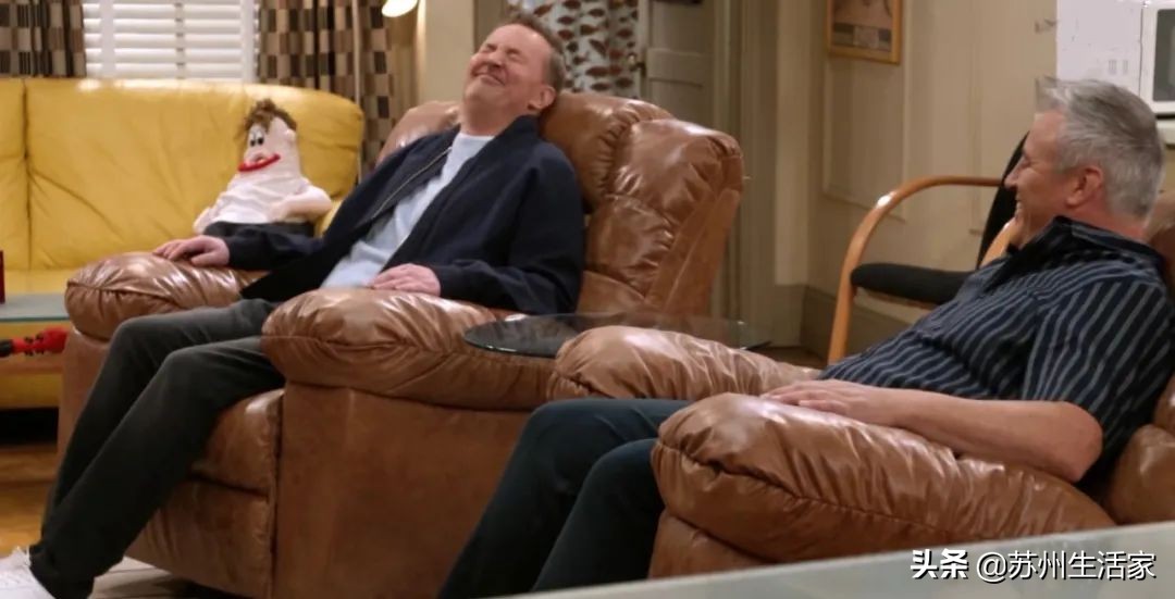 《老友记》开播27年，最难忘的还是剧中的家