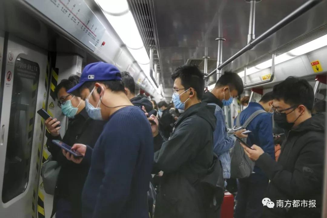 深圳复工第一天地铁站图,复工第一天的地铁