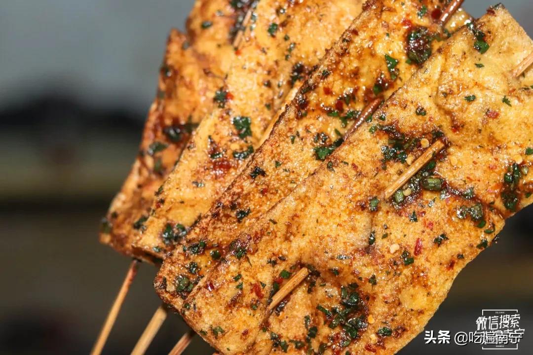 南宁东盟商务区烧烤摊,南宁2021烧烤店铺排行榜前十名