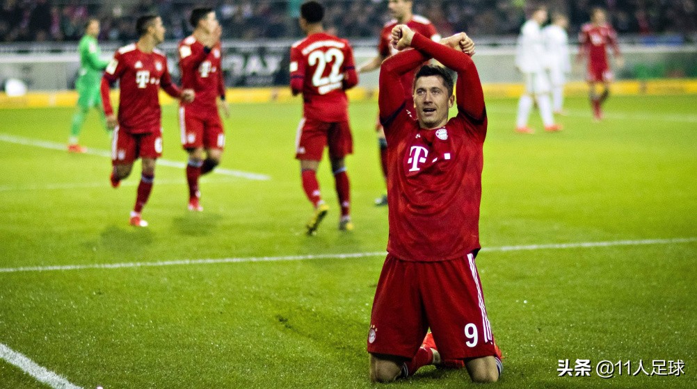 2021年世界足坛十大最高年薪球员,足坛身价排行榜2022梅西跌出