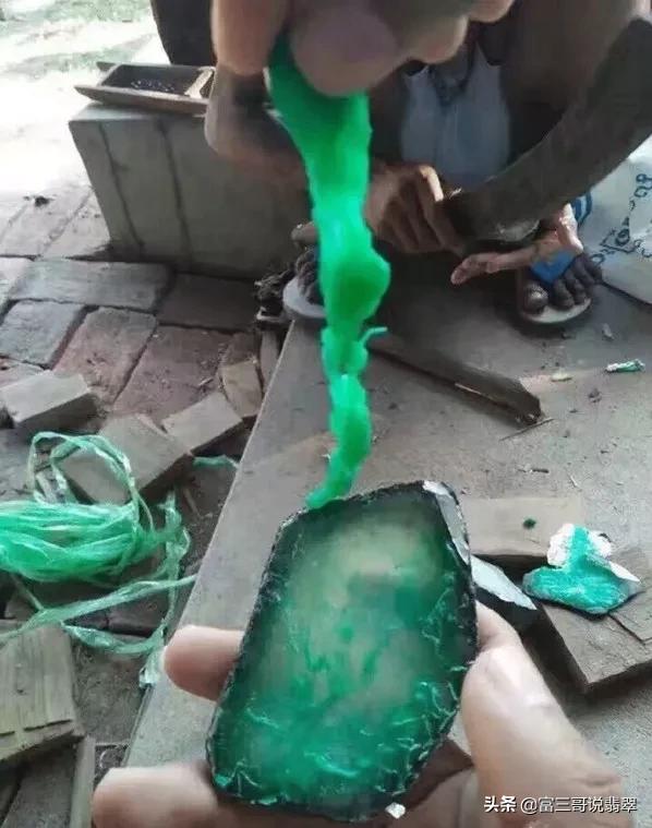 缅甸翡翠30元一斤,缅甸翡翠3.0单珠