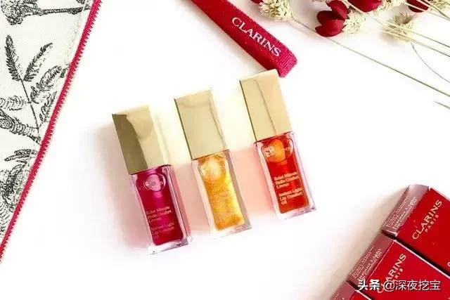 哪款口红显白又百搭好看,最适合春夏的口红显白又显嫩