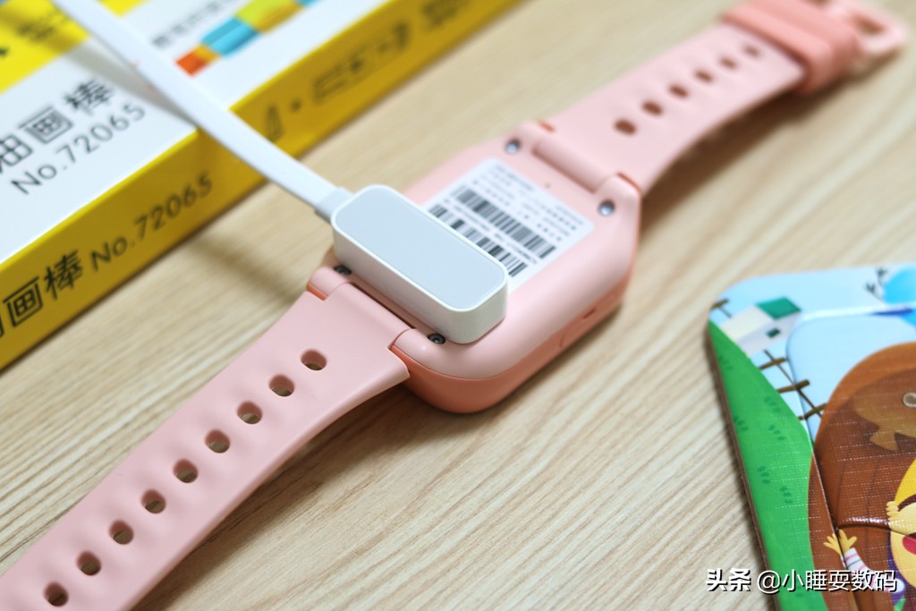 小米推出米兔儿童学习手表4,功能强大到没朋友,899元值得买吗?