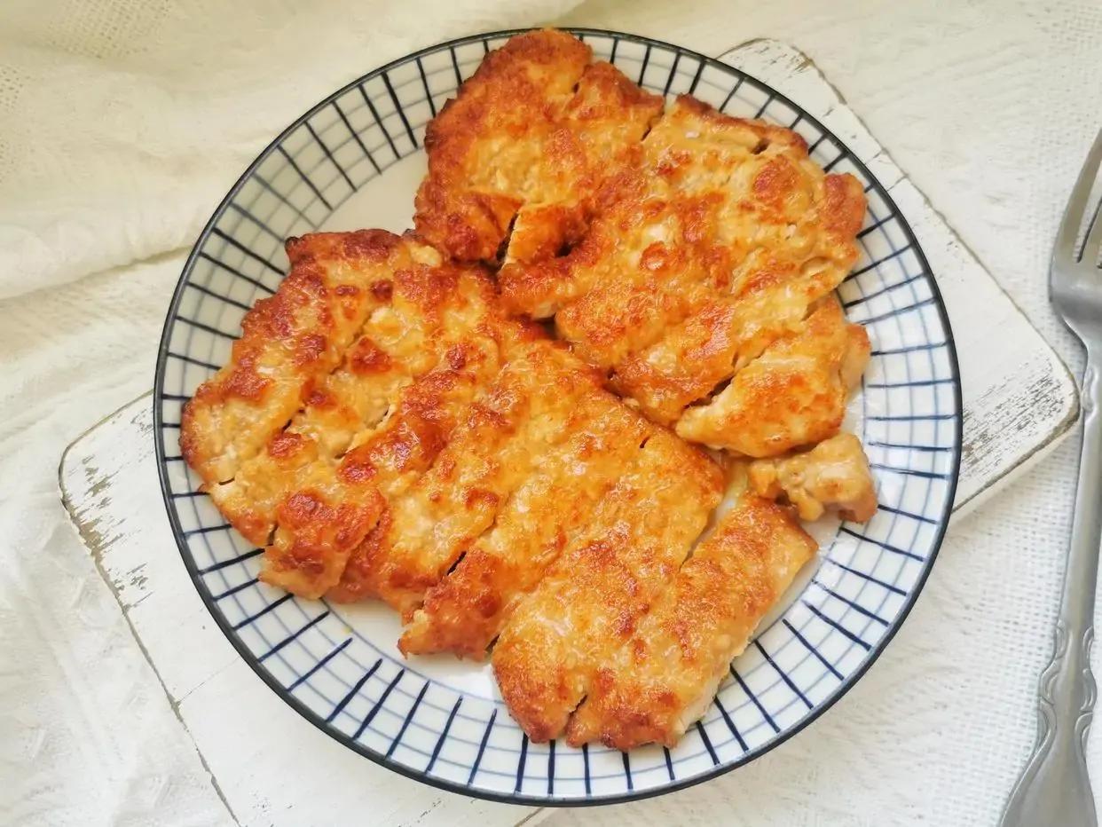 嫩鸡排的腌制做法大全,鲜嫩多汁的煎鸡排腌制方法