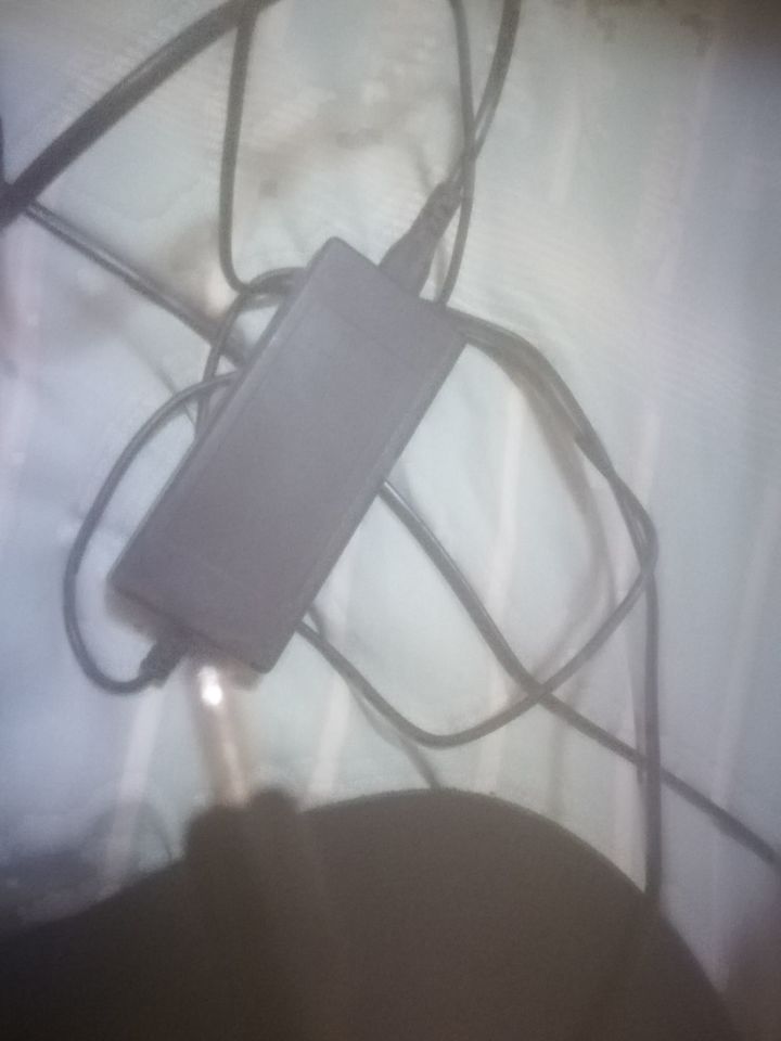 笔记本充电和手机充电功率一样吗,手机供电和笔记本区别