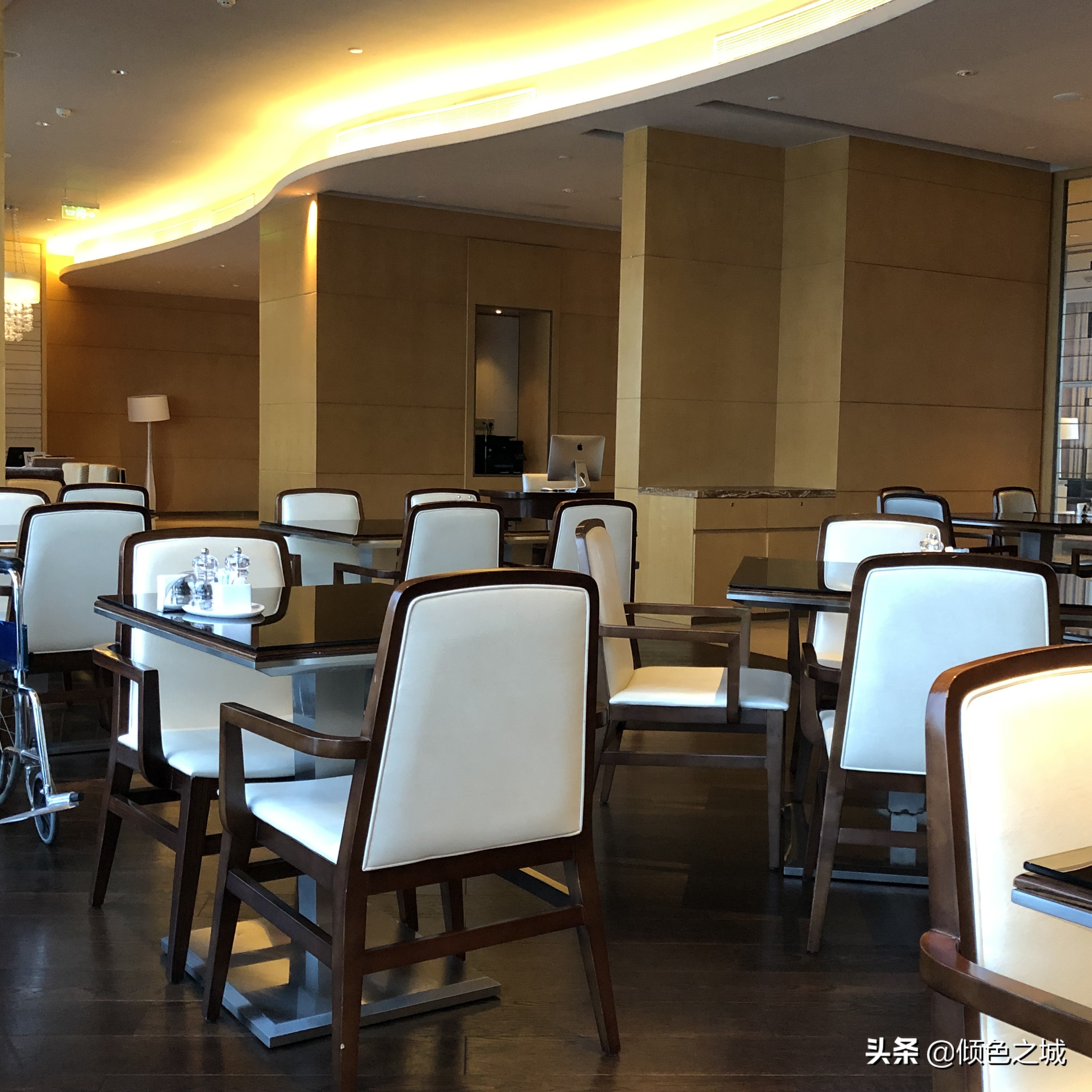 厦门希尔顿逸林酒店房间价格,厦门逸林希尔顿酒店附近的景点