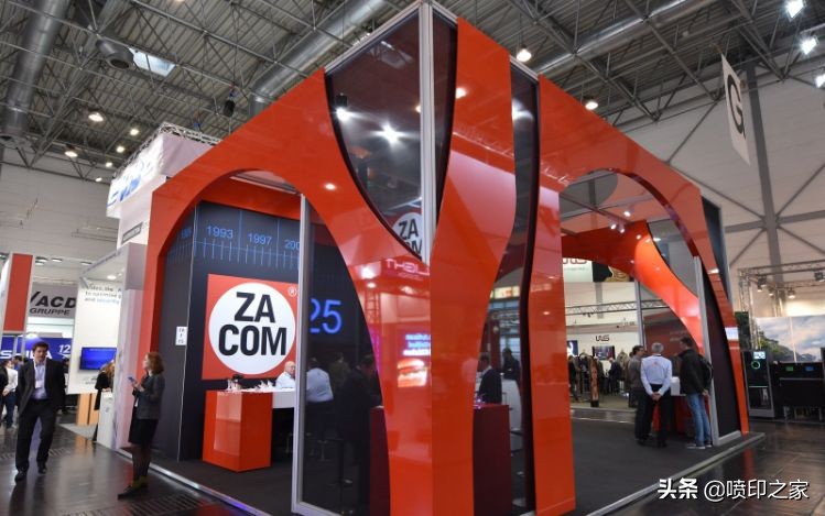 亚克力板是玻璃还是塑料,塑料和亚克力哪个结实耐用