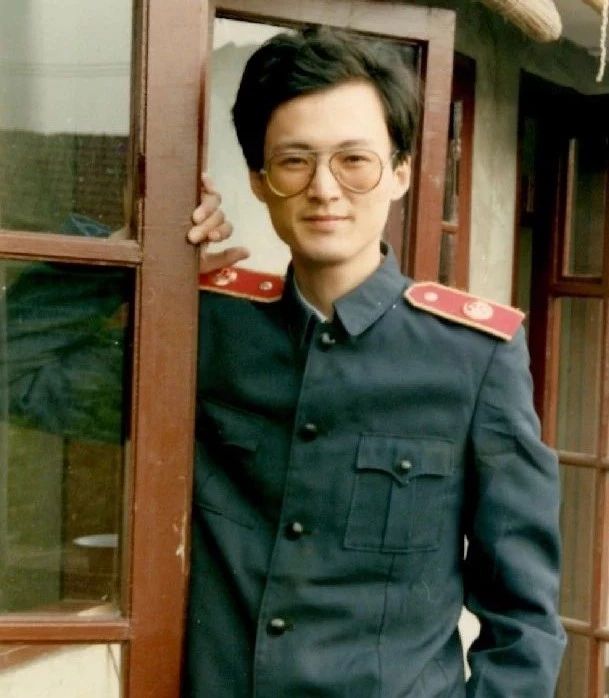 人民法院制服解读,法院改革前制服