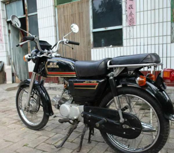 嘉陵70摩托新车视频,复古嘉陵70摩托改装