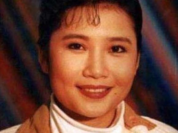 消失25年的李娜如今去哪了,李娜成功是一个活生生的例子