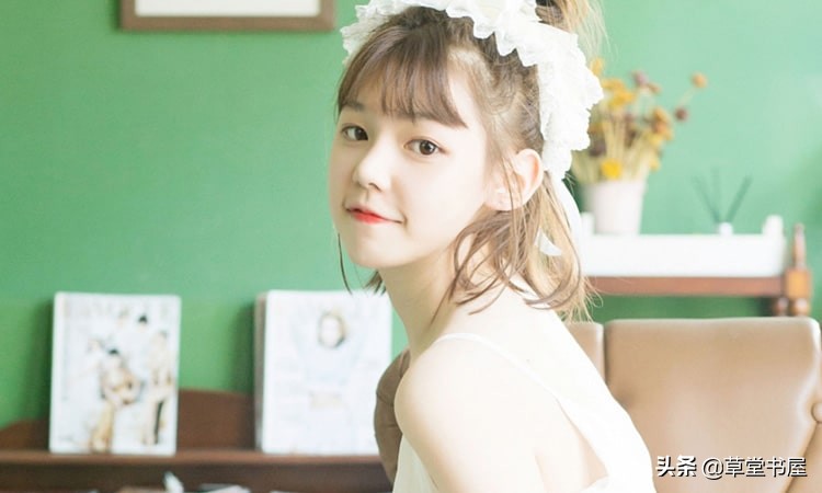 故事：爷爷给五胞胎取名字，上户口时工作人员笑的站不起来了！这名霸气