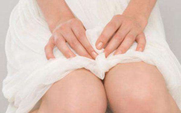 生理期晚上用日用的卫生巾行吗,生理期卫生巾哪个好用