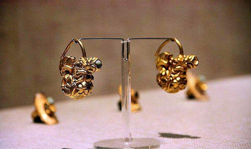 玦，珥珰，耳环，一起来看看耳饰从古到今的演变历程