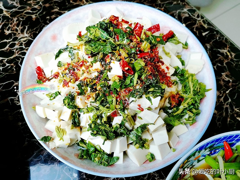 晒晒夫妻俩午餐,打工夫妻午餐不炒菜吃什么菜