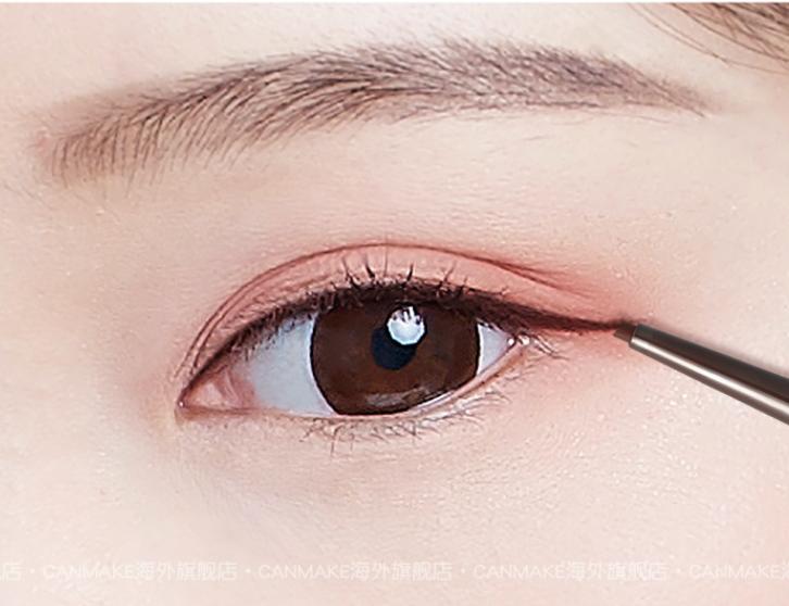 那些年填满宿舍桌的开架彩妆，你还记得吗？