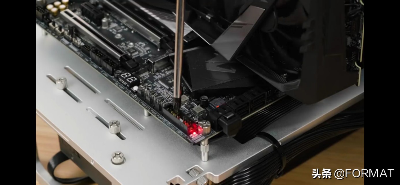 电脑蓝屏黑屏不开机?电脑故障排除教程,让你从小白变成电脑高手