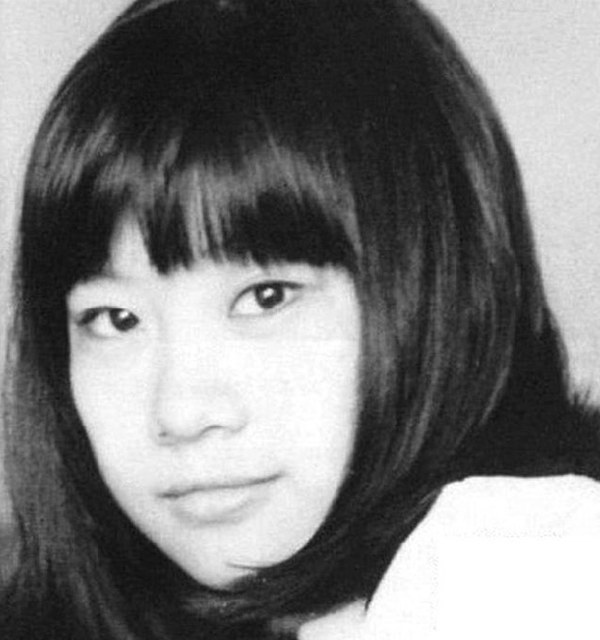 亦舒流金岁月人物关系,亦舒流金岁月小说男主角