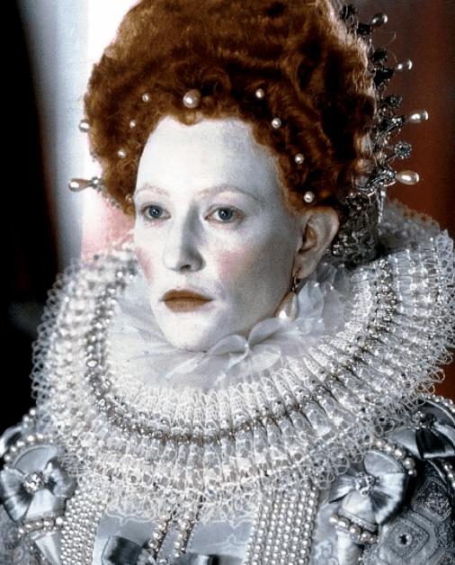 伊丽莎白一世时期服饰风格,伊丽莎白一世平胸礼服