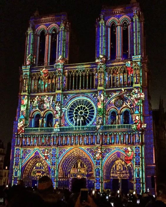 巴黎圣母院被烧毁的文物,巴黎圣母院被烧掉