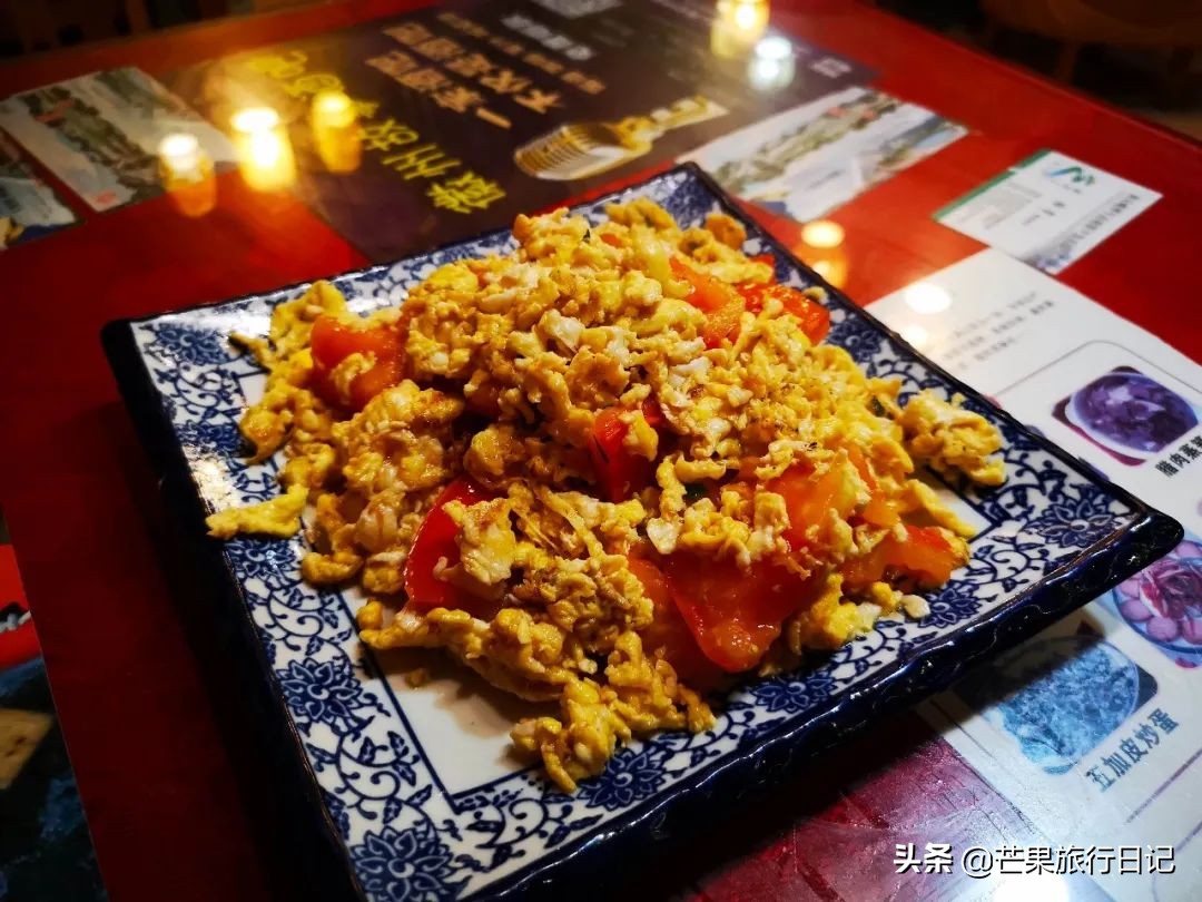 都说安徽宏村非常商业化,事实到底如何?跟着芒果去一探究竟