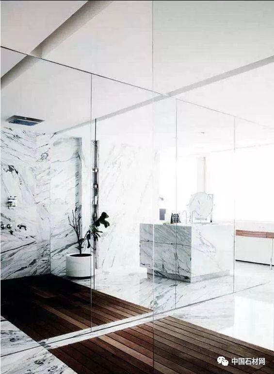 真是浪费，100多万的爵士白大理石装成这样，还好我不是业主