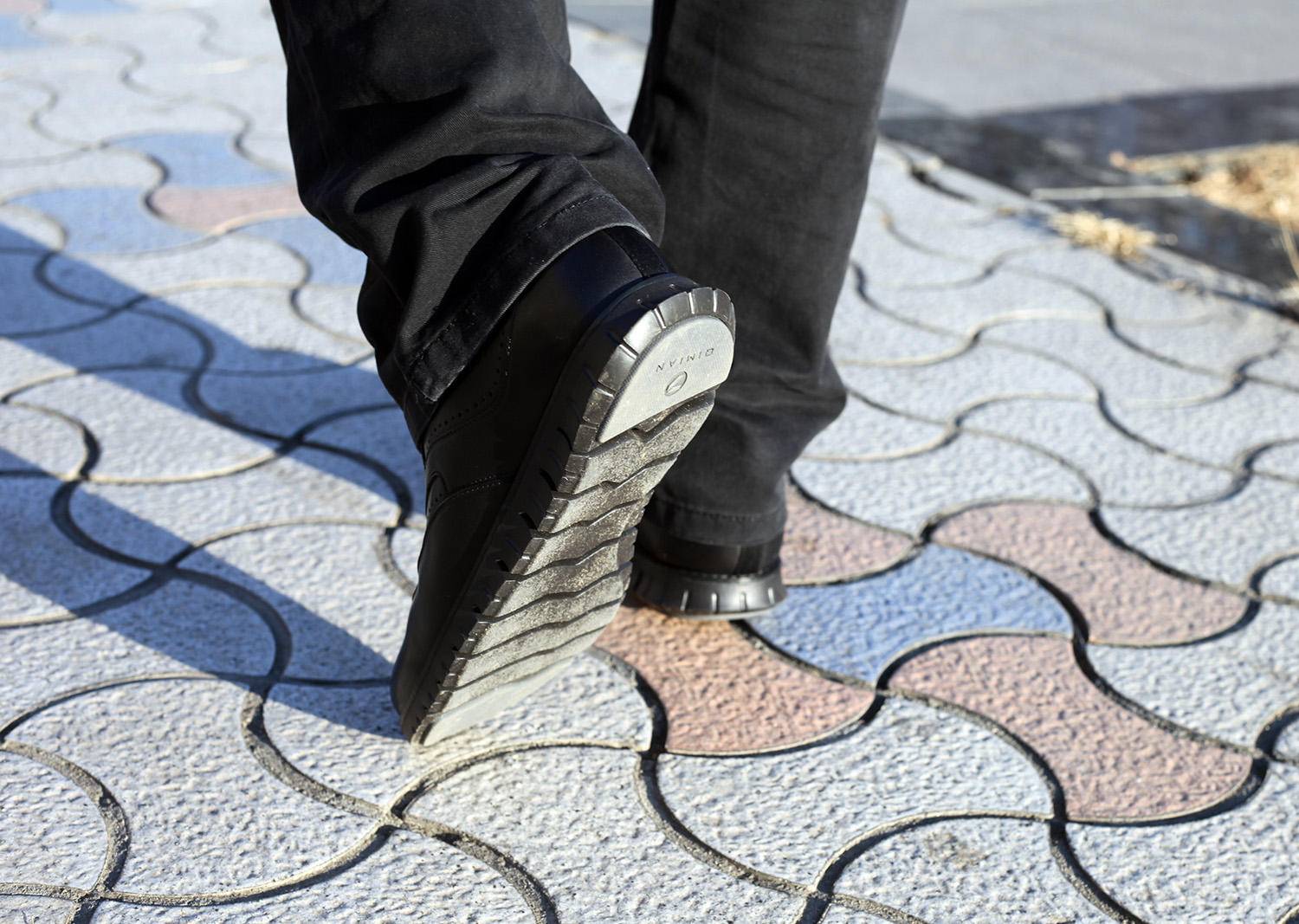 小米有品的运动鞋好看么,小米最值得买的运动鞋