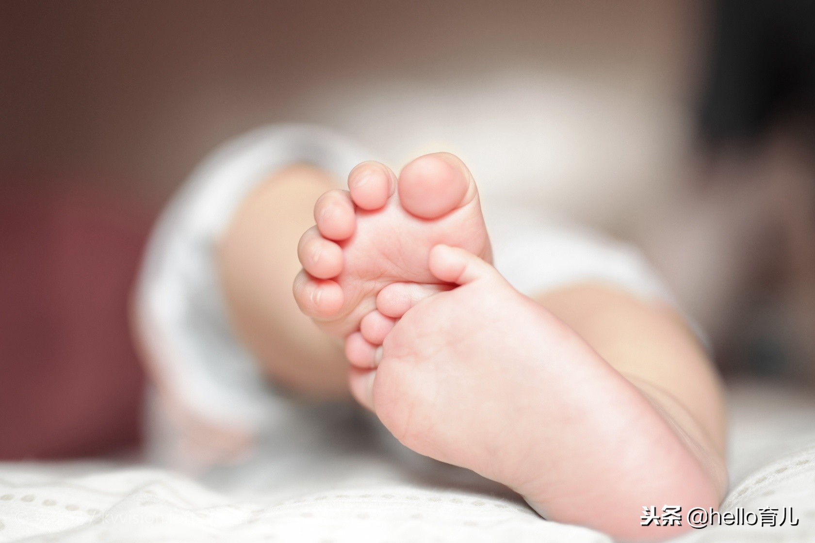 我的宝宝还小，怎么就被脚气盯上了呢？宝爸宝妈们要引起重视了