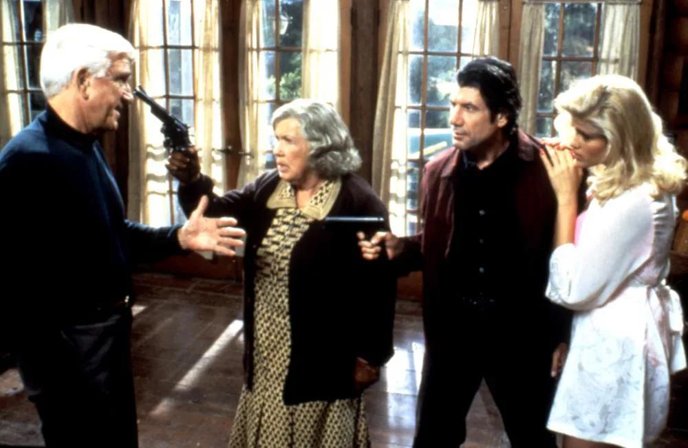 唐探3前两集回顾,唐探3各个彩蛋