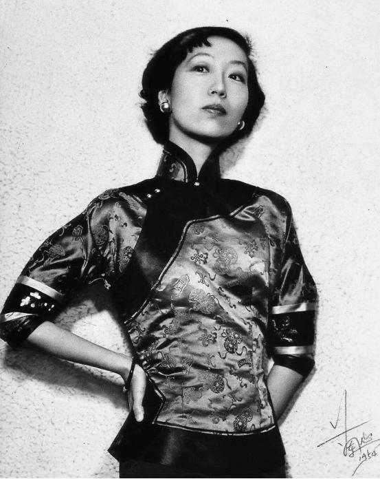 中国女性穿衣传统,现在的女性穿衣有多自由