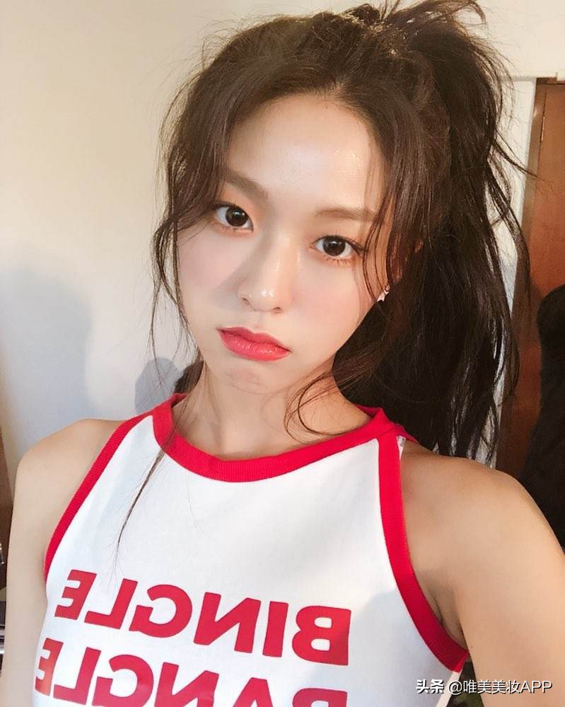 现在韩国收入最高的爱豆团,韩团有哪些比例特别好的爱豆