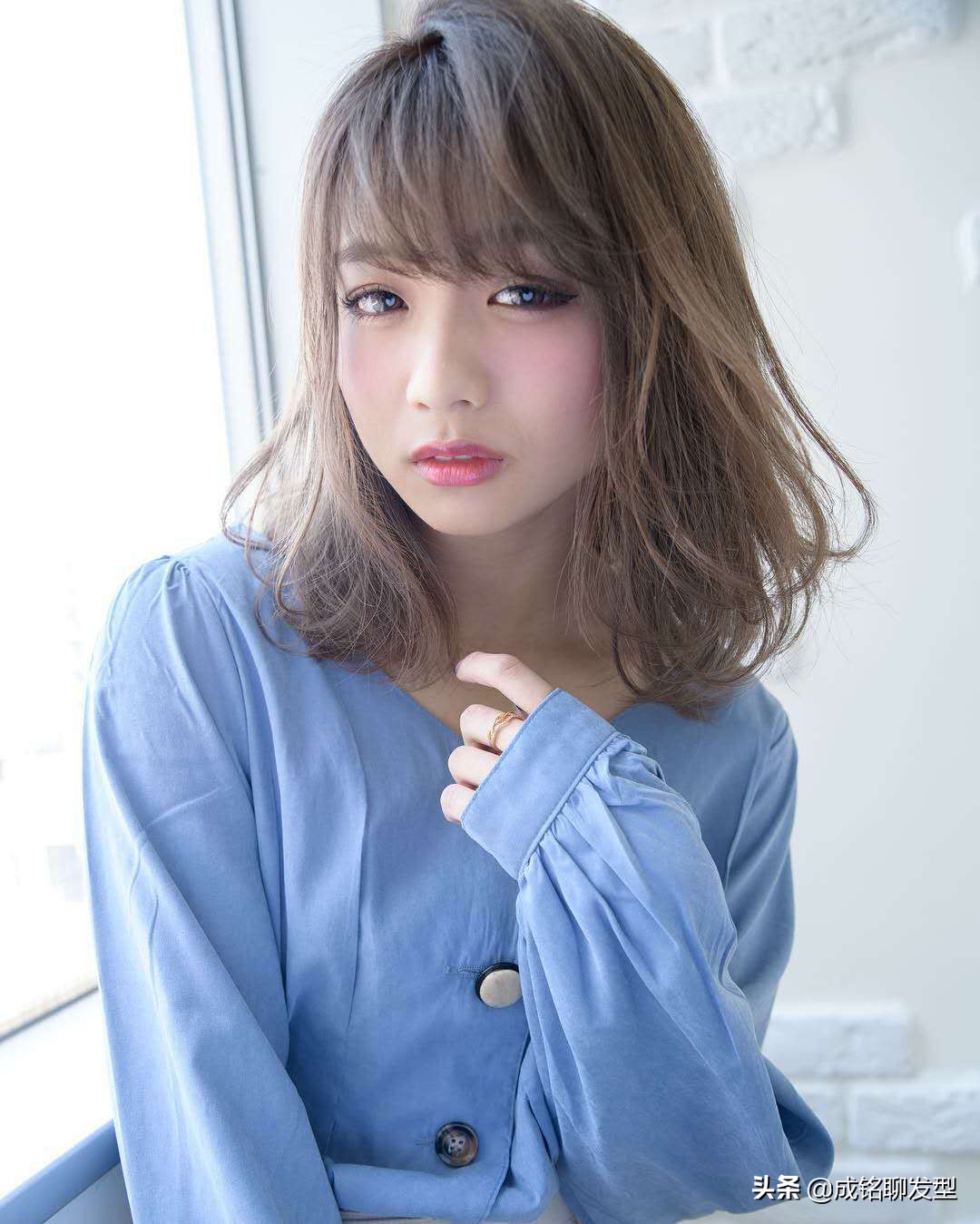 适合圆脸型女生的12款发型,适合圆脸女生的发型简单编发高雅