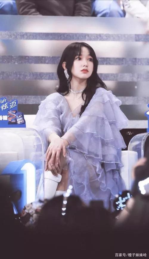 吓！前没胸后无臀叫好看？6位“胖”美人告诉你什么才是风华绝代