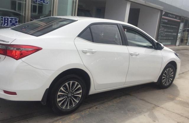 卡罗拉双擎这车好吗,最新款卡罗拉车主真实感受