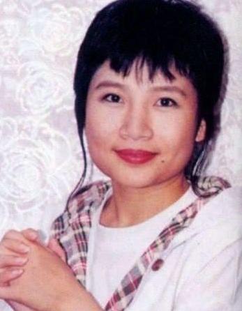 功成名就的李娜为什么会选择出家,出家李娜个人资料