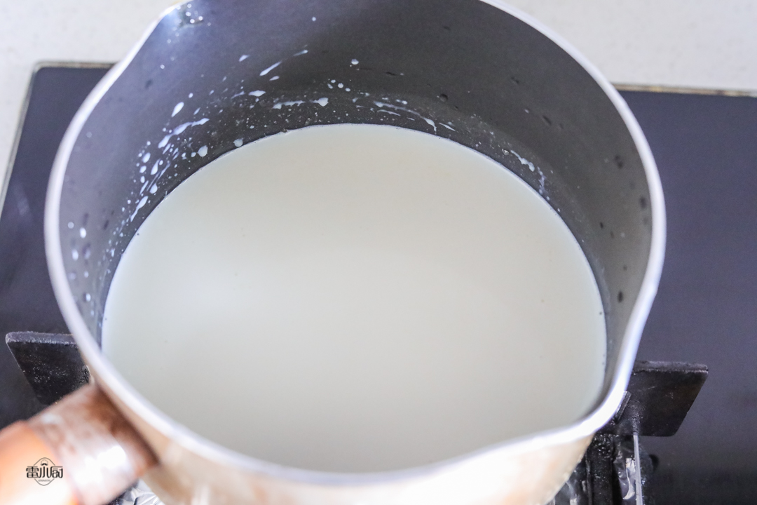 牛奶鸡蛋布丁蒸锅最简单的做法,怎么用鸡蛋牛奶做布丁