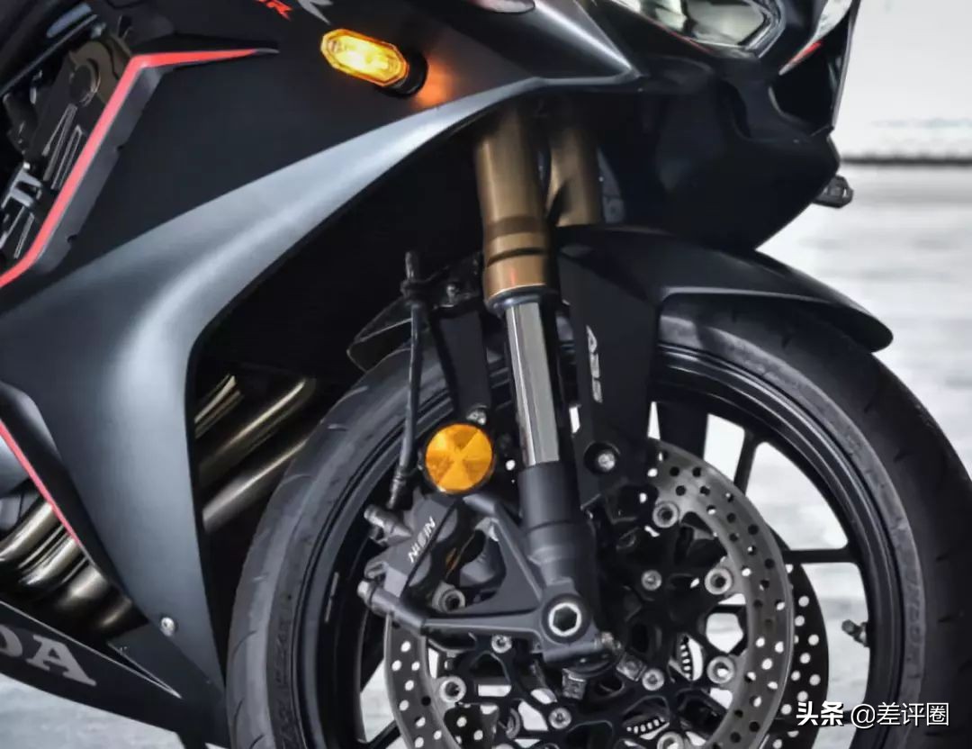 hondacbr650r百公里,本田cbr650r到底好不好