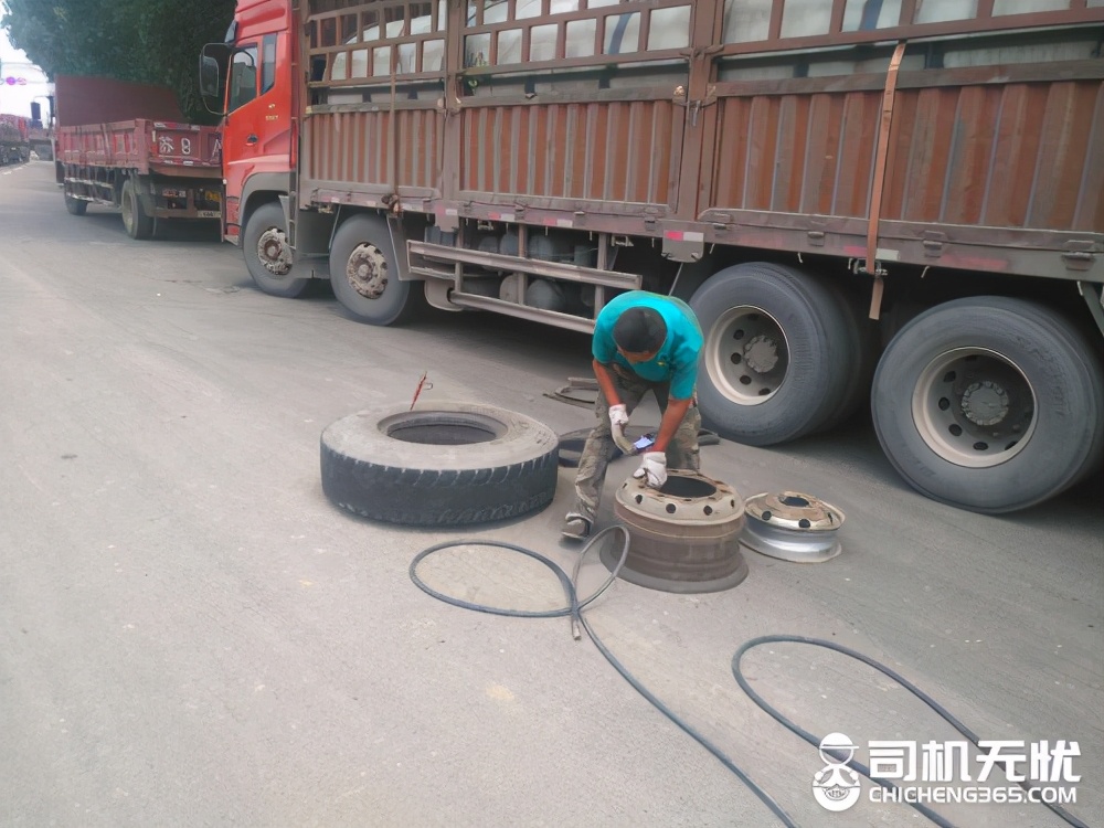 甲乙丙三个公司运货,甲乙丙三家公司