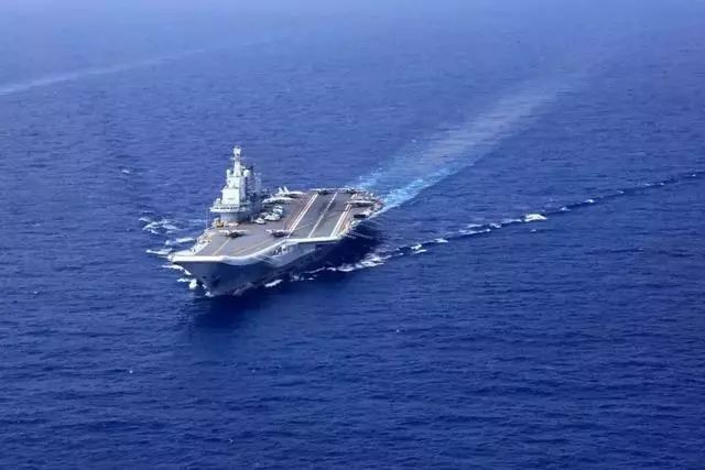 诗歌我们的七月,我们的七十年朗诵